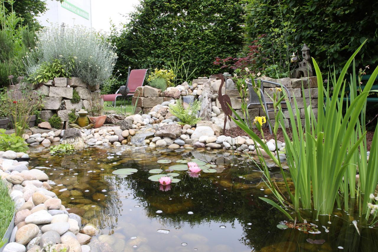 Natuerlich Famos Schlafen Hotel วาร์บวร์ก ภายนอก รูปภาพ